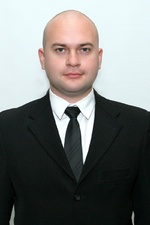 НОВІКОВ ВОЛОДИМИР, випускник 2012 року